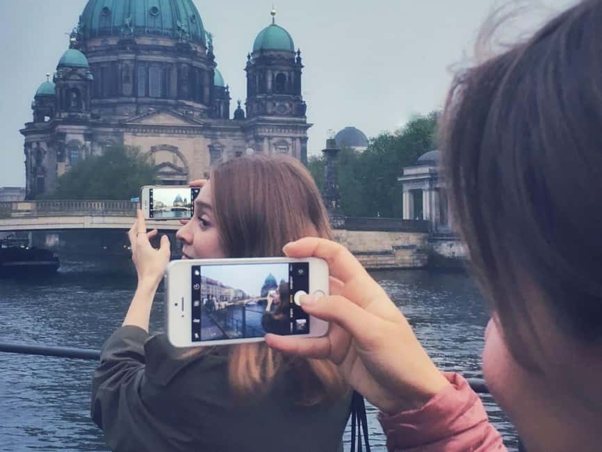 Berlin: Hands-On Mobile Photography Workshop - Why phone photography works especially well in Berlin