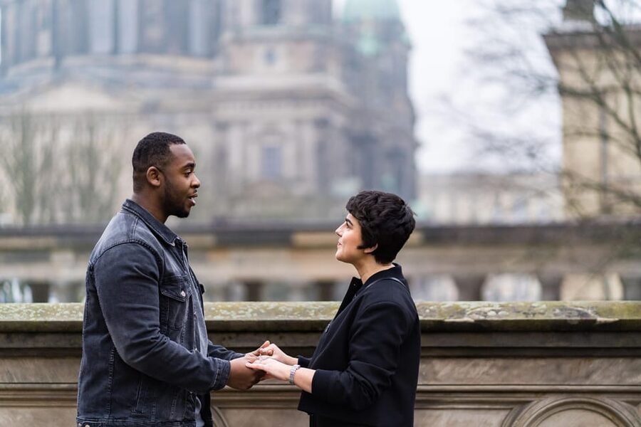 Berlin Love Story: Surprise Proposal Photography Session - What the Photographer Does Before You Kneel