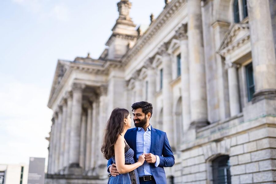 Berlin Love Story: Surprise Proposal Photography Session - Museum Island and the 55-Minute Photo Stop
