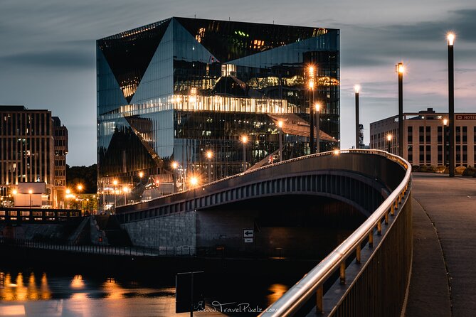 BERLIN PHOTO TOUR with a professional Photographer from Berlin - What the $130.96 price means