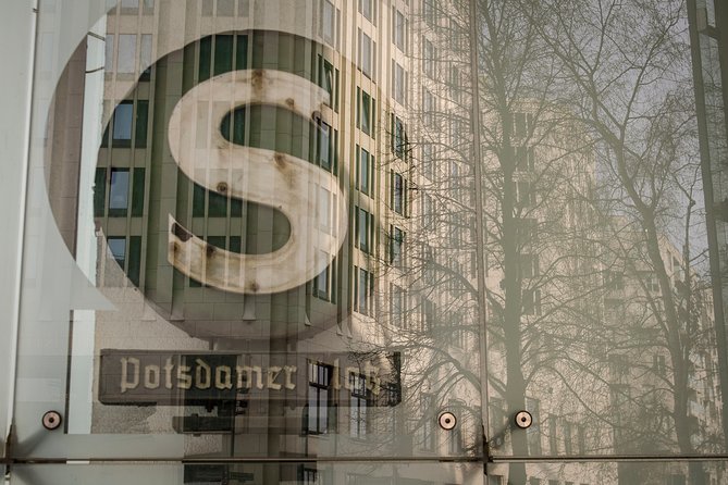 Berlin Photography Masterclass - Private Photography Lesson - Berliner Dom and Gendarmenmarkt