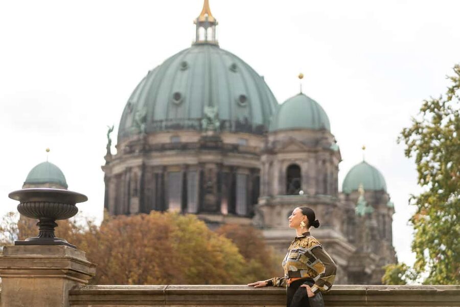 Berlin: Private Photo Session with Professional Photographer - Museum Island gives you variety in a short walk