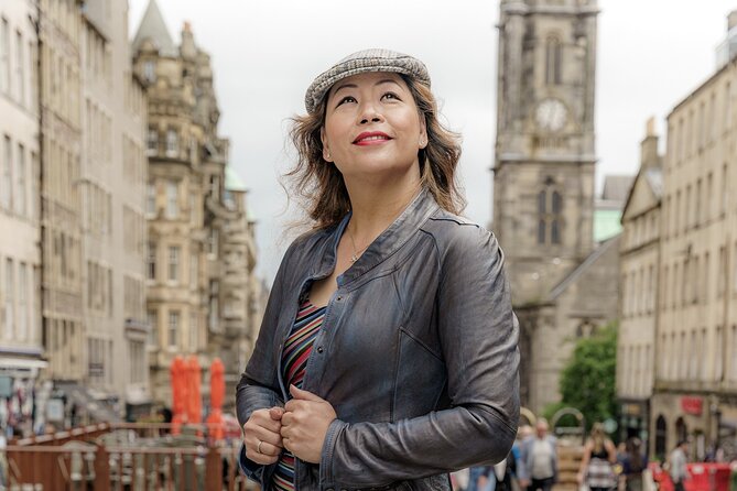 Best Edinburgh Photoshoot Experience - Edinburgh Castle and the Esplanade