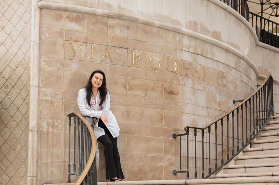 Beverly Hills: Photoshoot with Edited Images - What happens after the camera stops
