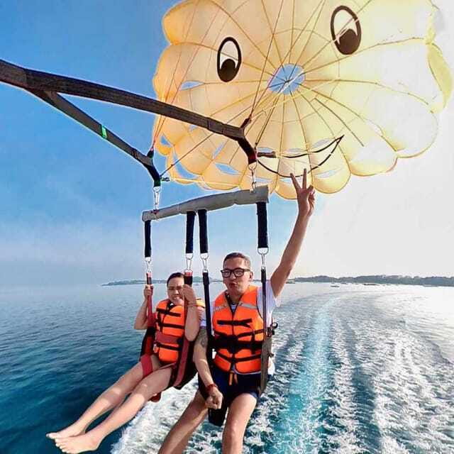 Boracay: Parasailing Adventure with Insta 360-Degree Camera - The return speedboat and five-minute trip back