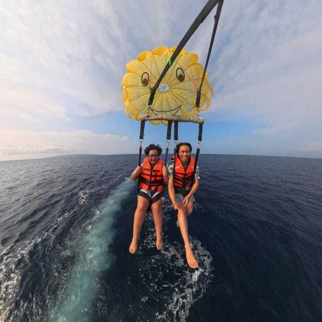 Boracay: Parasailing Adventure with Insta 360-Degree Camera - Is $45 worth 15 minutes?
