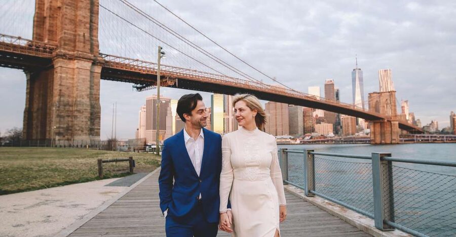 Brooklyn: Personal Travel and Vacation Photographer - Washington Street and the famous bridge view