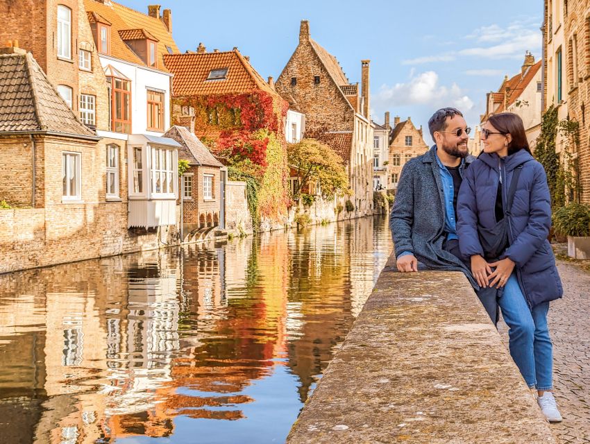 Bruges : Your private 30min. photoshoot in the medieval city - Bruges scenery without the usual selfie problem