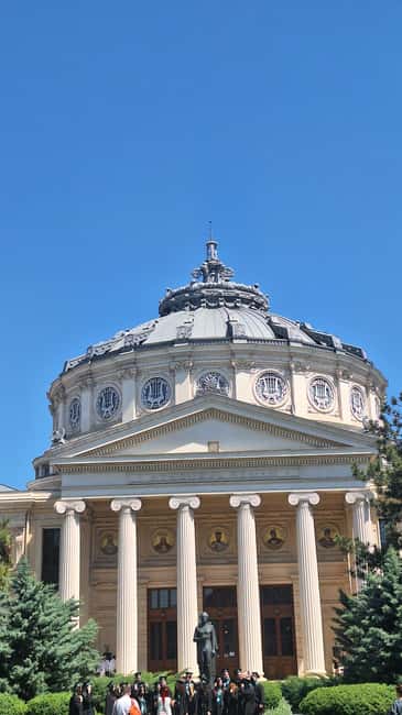 Bucharest Photo Walk - Instagram&Cinematic Spots in 3 hours - Starting beneath the Romanian Athenaeum