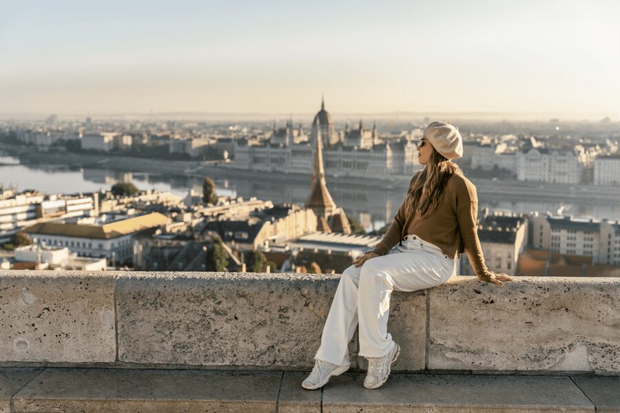Buda Castle: Group photoshoot with a local guide - What the one-hour session is really like