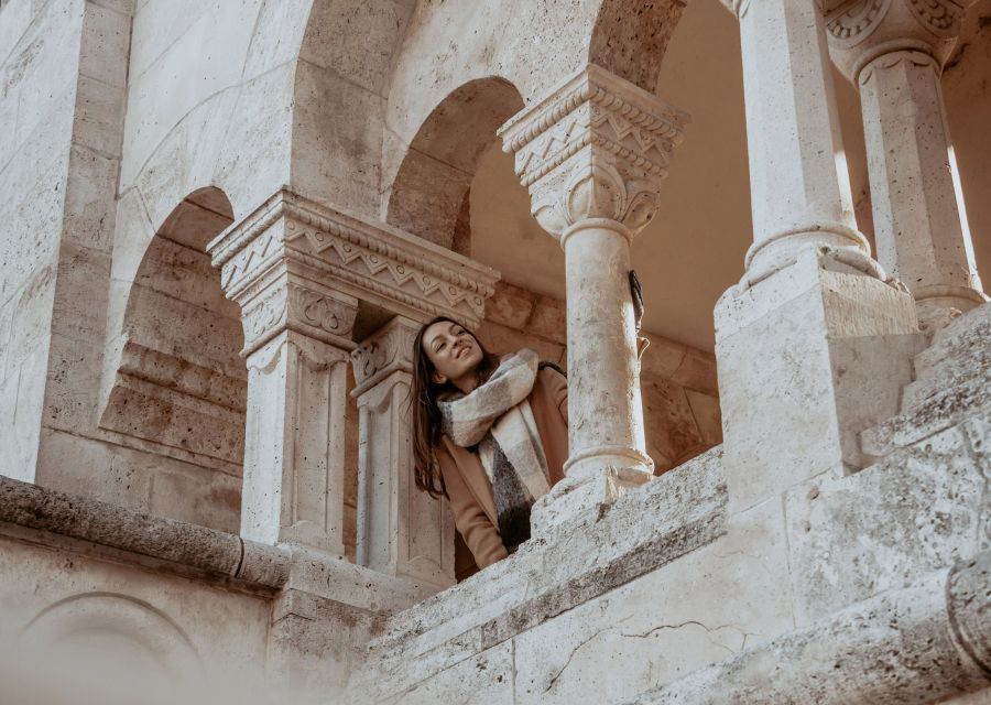 Budapest: Vacation Photographer to collect great memories - The short walk to Buda Castle