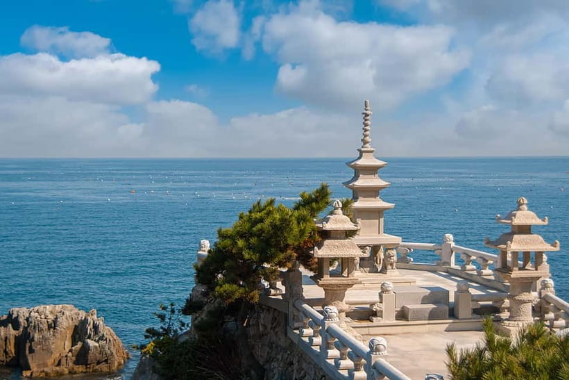 Busan: Max Out City Highlights Photo Spots Full Day Tour - Riding the Sky Capsule above Busan’s coast