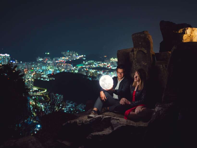 Busan: Night Small Group Photo Tour (Max 7) - Food, meeting points, and the evening schedule