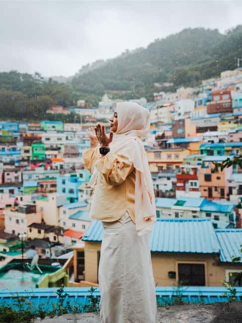 Busan: Small Group Photo Tour with Hotel Pick-up & Drop-off - Why this Busan photo tour works