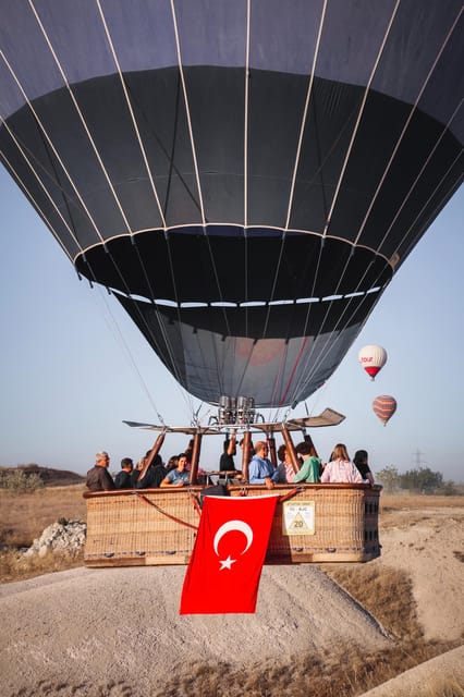 Cappadocia: Private Photoshoot Sunrise Balloon with Transfer - The photos you receive, and what editing means