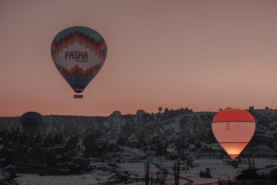 Cappadocia: Private Photoshoot Sunrise Balloon with Transfer - Who will enjoy this most