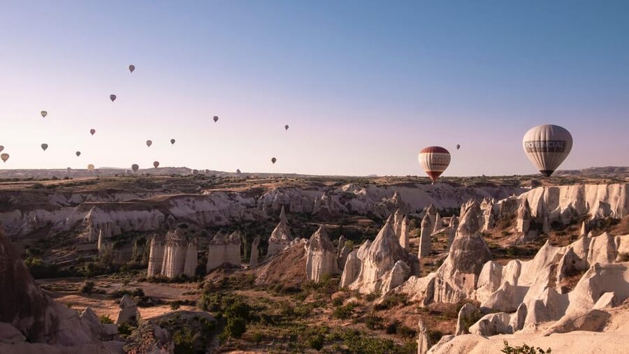 Cappadocia: Private Photoshoot Sunrise Balloon with Transfer - From Göreme to Rhythms of Life by SUV