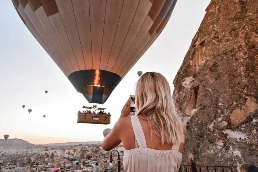 Cappadocia: Sunrise Balloon Watching Tour with Photographer - The balloon cancellation issue