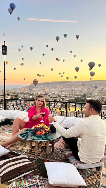 Cappadocia: Terrace Photo Spot With Balloon Flight View - How it compares with a public viewpoint