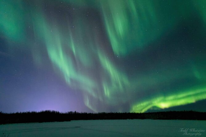 Capturing the Ethereal Beauty: Northern Lights Photo Workshop - Photography instruction for complete beginners