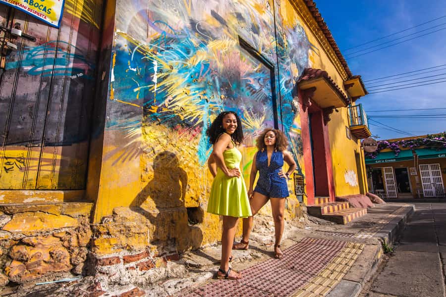 Cartagena Travel Memories: A cover magazine Photo Shoot - Is $270 a fair price?