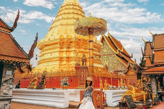 ️ Chiang Mai Instagram Tour: Most Famous Spots (Private and All-Inclusive) - Wat Sri Suphan turns silver into the main subject
