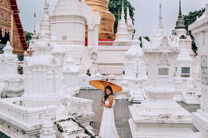 ️ Chiang Mai Instagram Tour: Most Famous Spots (Private and All-Inclusive) - Wat Rajamontean brings ornate northern Thai details
