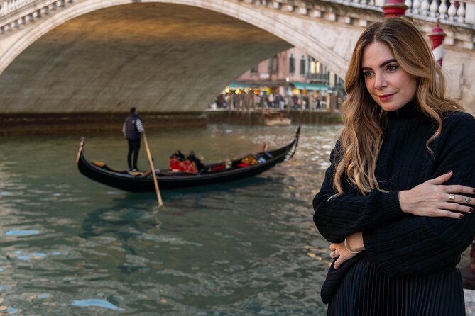 Cinematic Photoshoot in Venice: Capture Venice Hidden Gems - Light, timing, and the one serious caution