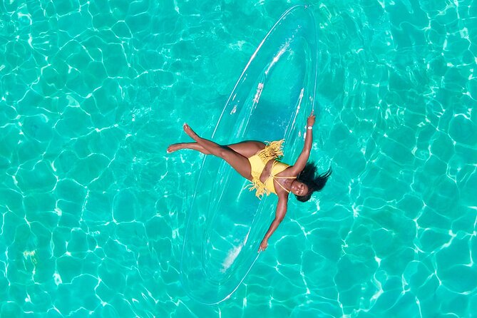 Clear Kayak Photoshoot in Nassau ,Bahamas. - The staff and the human side of the shoot