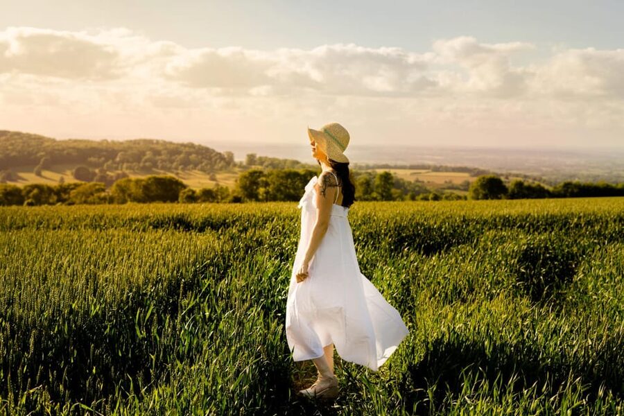 Cotswolds Village Private Car Tour and Photoshoot - Key points at a glance