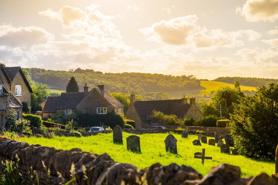 Cotswolds Village Private Car Tour and Photoshoot - Stow-on-the-Wold adds market-town character
