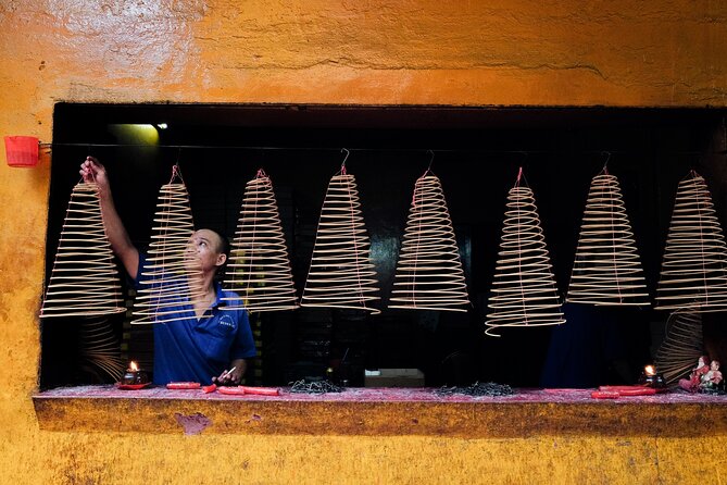 Cultural Hanoi Photo Walk - A Street Photography Tour - The Small Market Warm-Up