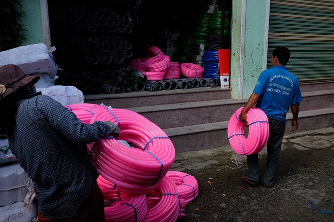 Cultural Hanoi Photo Walk - A Street Photography Tour - Learning to Photograph People Without Freezing