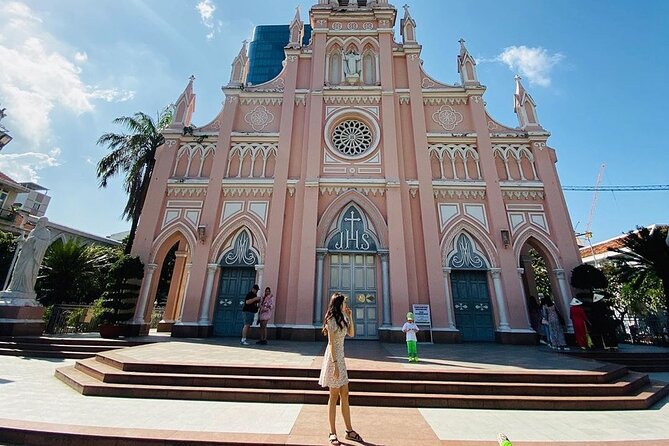 ️ Danang Instagram Tour: Most Famous Spots (Private & All-Inclusive) - 5:00 PM at Linh Ung Pagoda and Son Tra Peninsula
