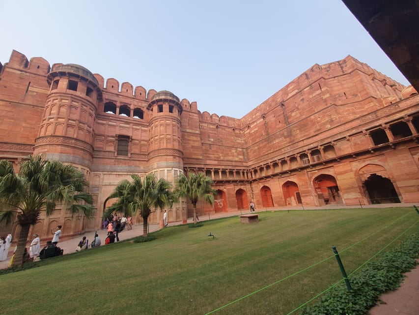 Delhi: Photography Taj Mahal Tour with Boat Ride & Transfers - A full Taj Mahal day from Delhi