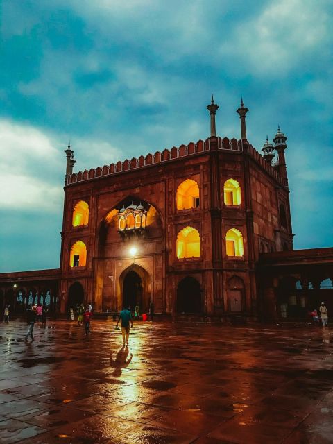 Delhi: Private Guided Instagram Photographery Tour in Delhi - India Gate, Rajpath, and the government quarter