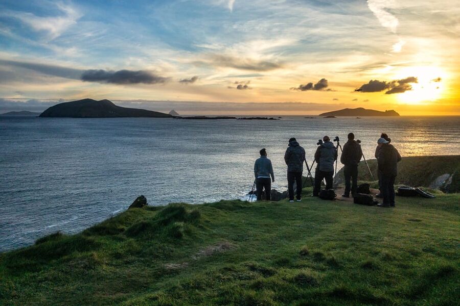 Dingle: Slea Head Sunset & Magic Hours Photo Tour - Leaving Dingle for the peninsula