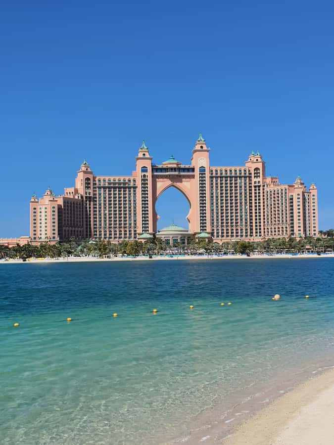 Dubai: Exclusive Private City Highlights Instagram Tour - Five Dubai icons in one private outing