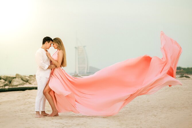 Dubai: Flying dress photoshoot - The one-hour shoot at the chosen location