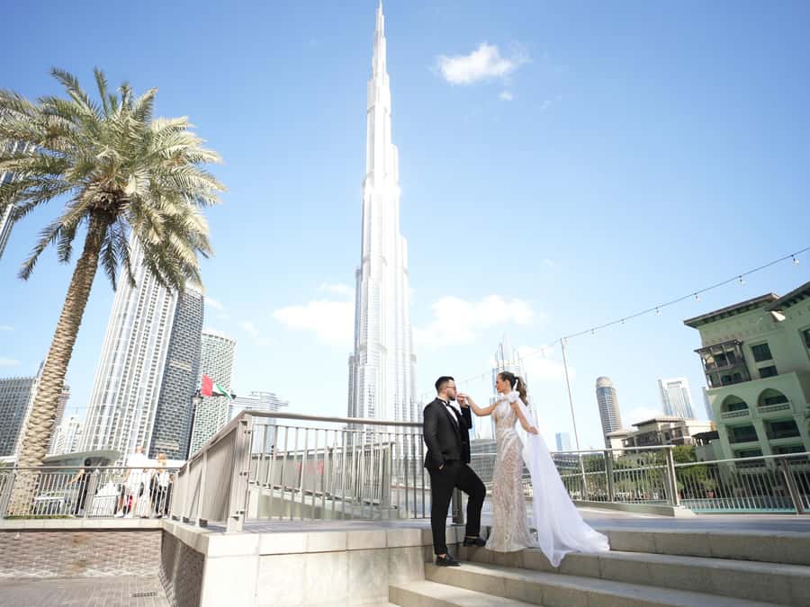 Dubai: Iconic Burj Khalifa Pre-Wedding Photoshoot - The main risk is reliability, not the photo concept