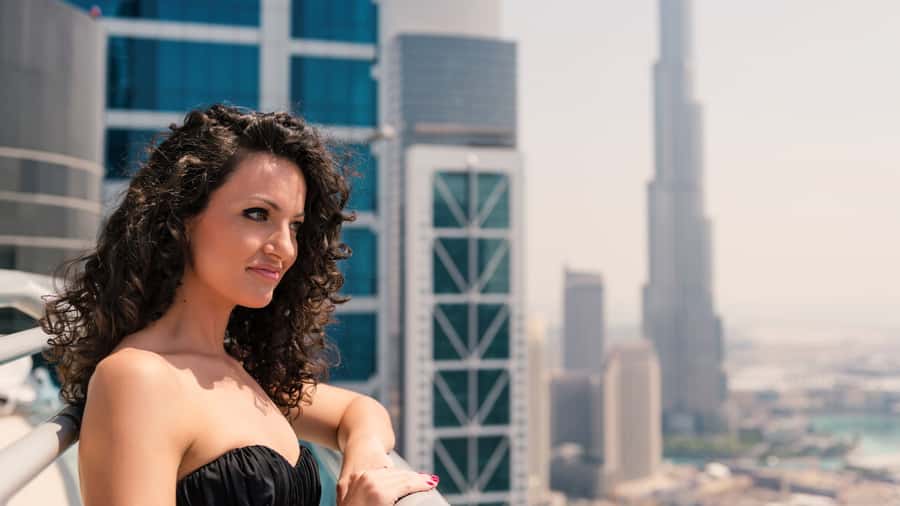 Dubai Photo Shoot with a Personal Travel Photographer - Who will enjoy this most
