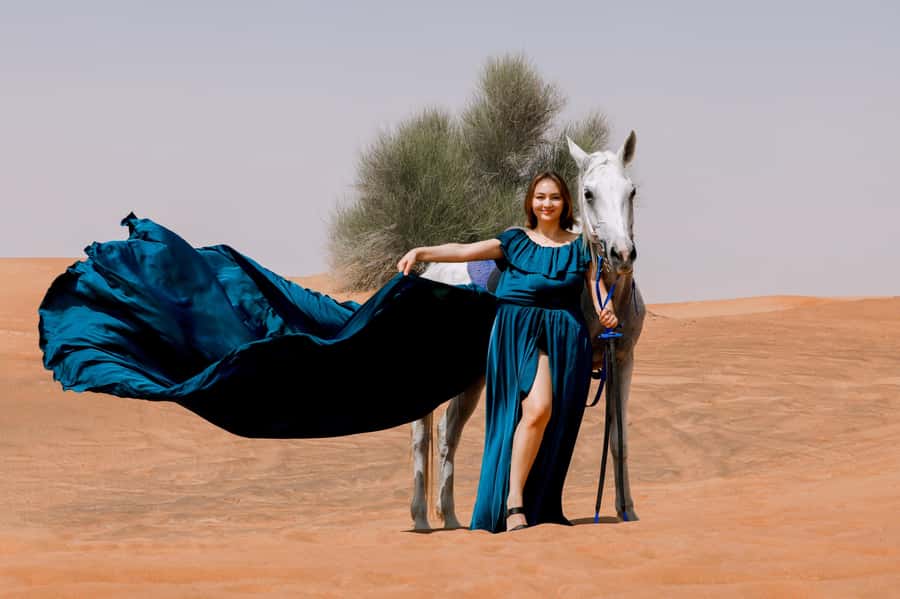 Dubai: Private Flying Dress Photography and Dune Drive Trip - A flying dress in the Dubai desert
