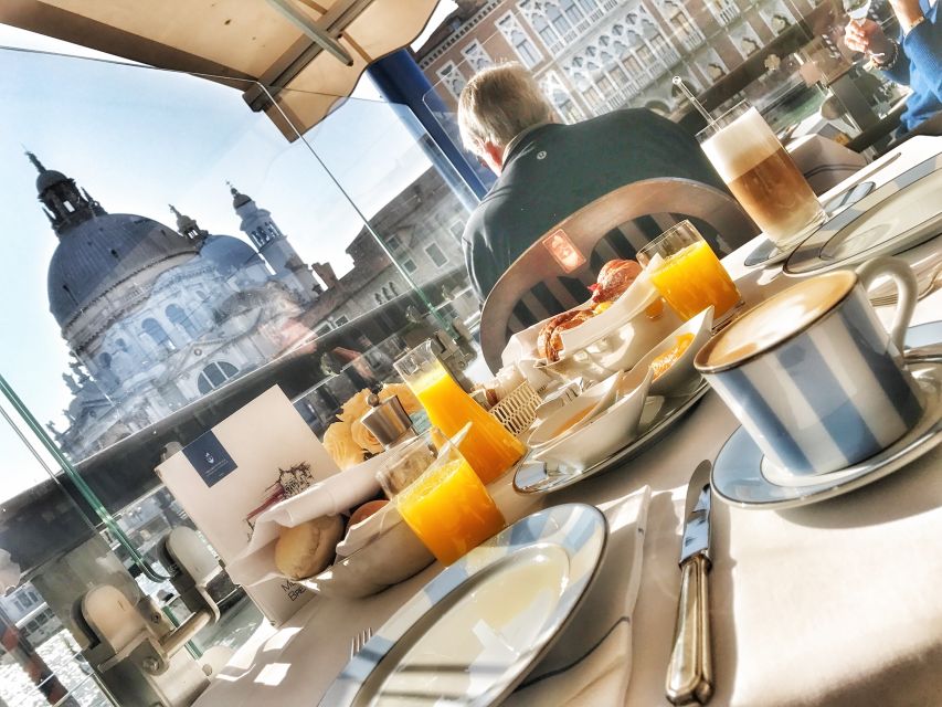 Early Morning Photo Tour and Breakfast in a Luxury Location - Key points to know