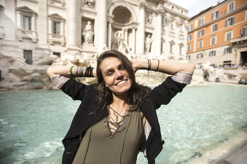 Early morning photoshoot at The Trevi Fountain - Receiving and selecting your edited images