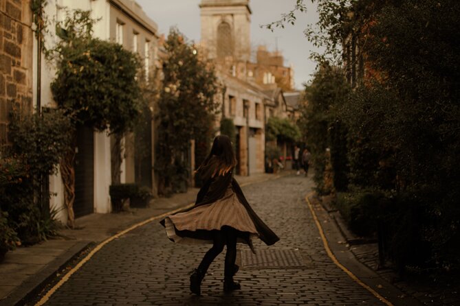 Edinburgh Photo Shoot - capture your memories ! - A photo session built around Edinburgh’s character
