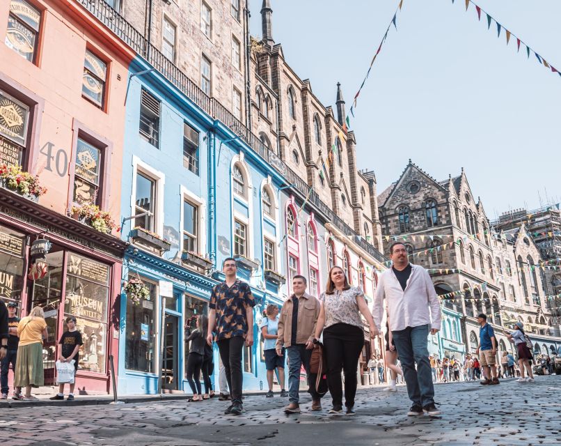 Edinburgh: Photo Shoot with a Private Vacation Photographer - Is $305 good value for a group of eight?