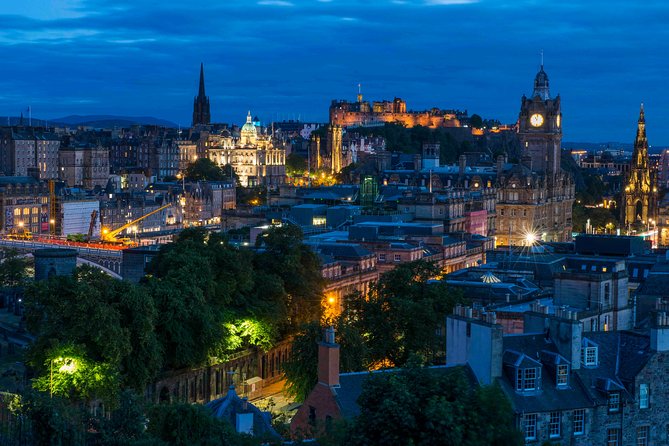 Edinburgh Photography Masterclass - Private Photography Lesson - Finding angles beyond Edinburgh’s postcard views
