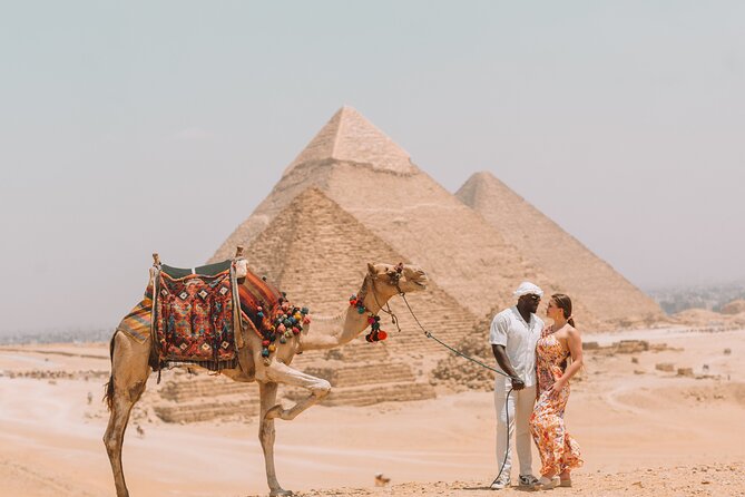 Egypt Luxury Photoshoot & Full Day Private Day Tour at Giza - The Great Sphinx at close range