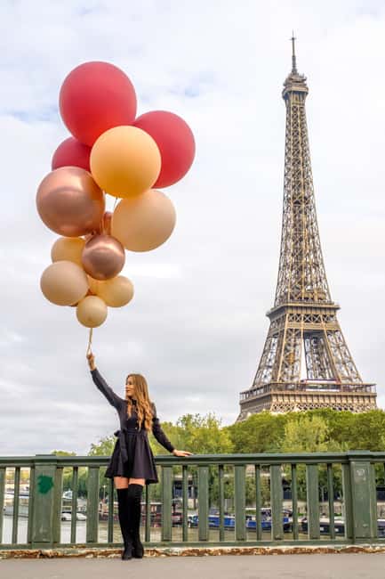 Eiffel Tower privat Photoshoot - One hour with the Eiffel Tower as your backdrop