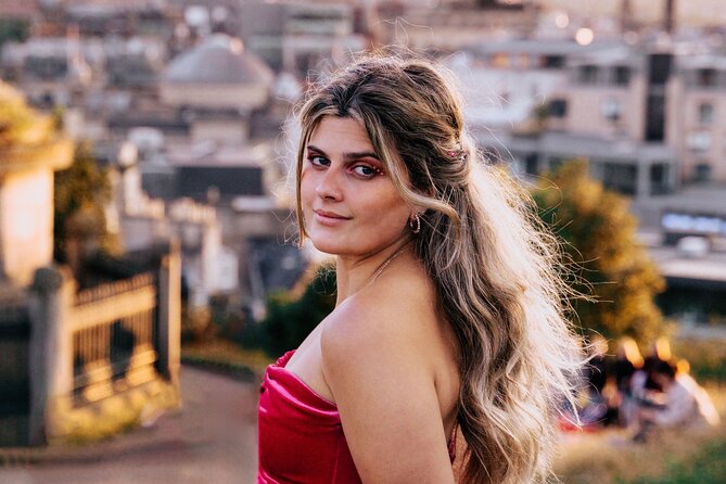 Elegant Professional Private Photoshoot Tour in Edinburgh - Who Should Book This Edinburgh Photoshoot?